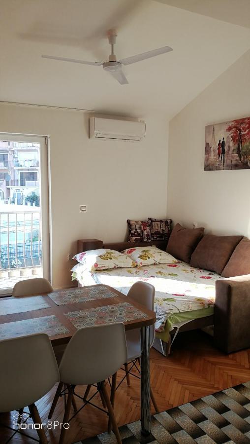 Dlx Apartman Adriatics تْشيرسيك نوفي المظهر الخارجي الصورة